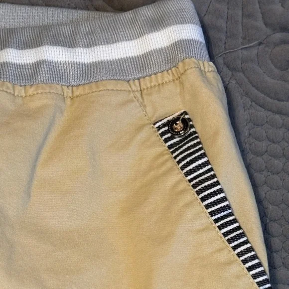 Men's Beige Athletic Shorts with Drawstring - Picture 6 of 11